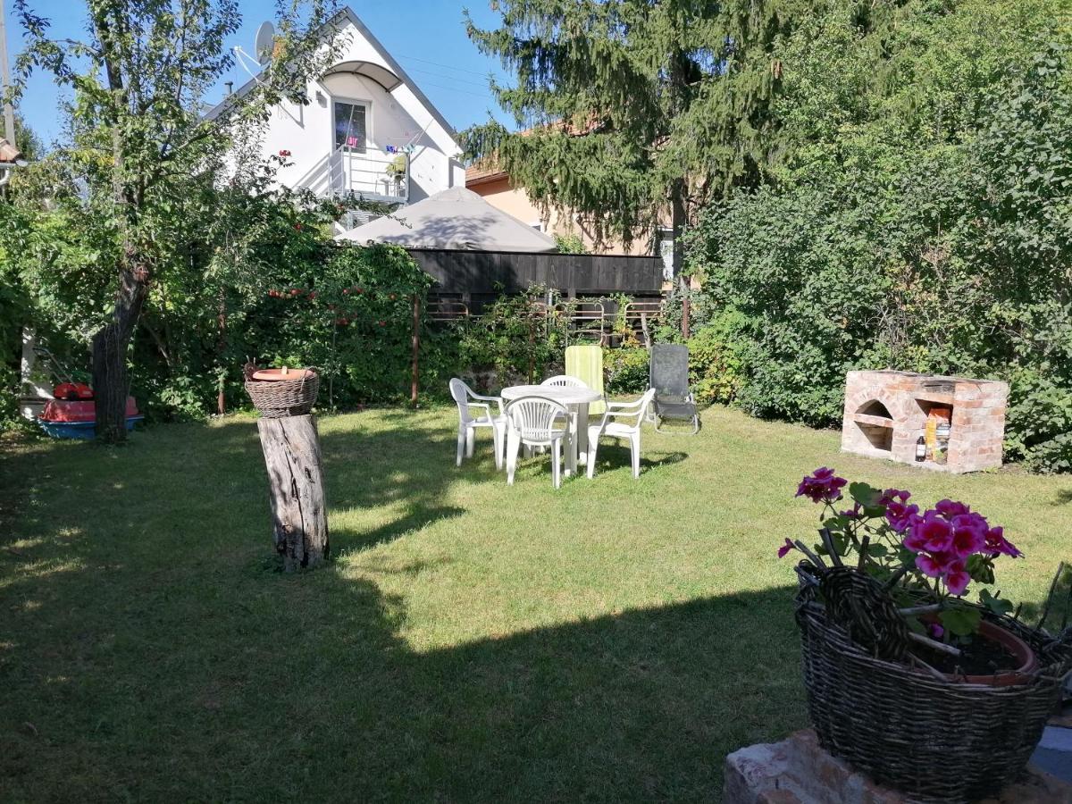 Menta Apartman Mezőkövesd Εξωτερικό φωτογραφία