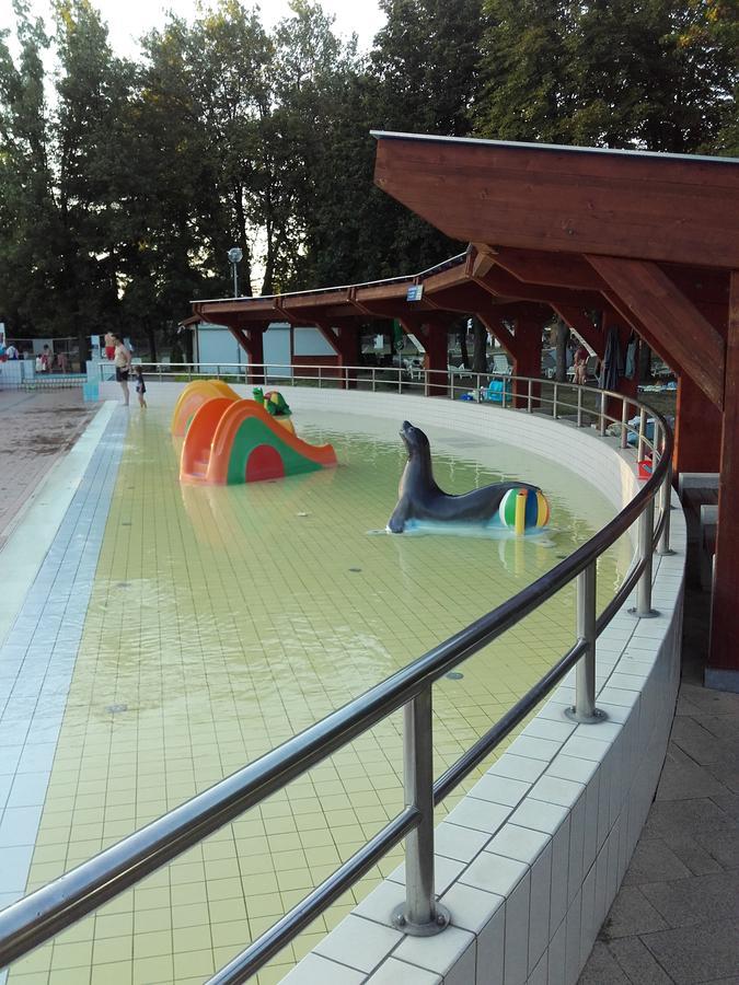 Menta Apartman Mezőkövesd Εξωτερικό φωτογραφία